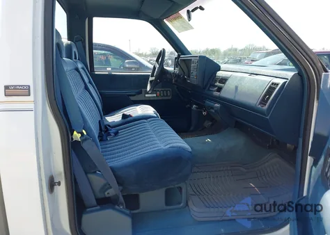 1993 Chevrolet Gmt-400 C1500 z USA, uszkodzony, nr VIN 1GCEC14K4PZ183987